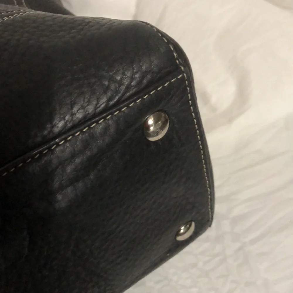 Coach Hamptons Leather Tote Bag - Picture 11 of 13